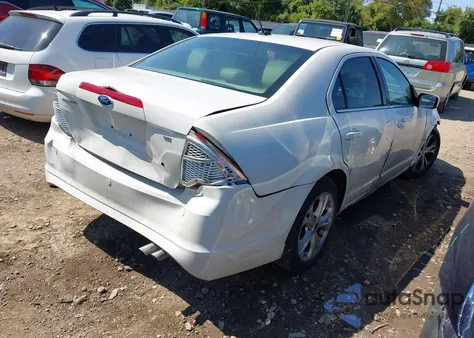 2011 Ford Fusion Se z USA, uszkodzony, nr VIN 3FAHP0HA5BR208279